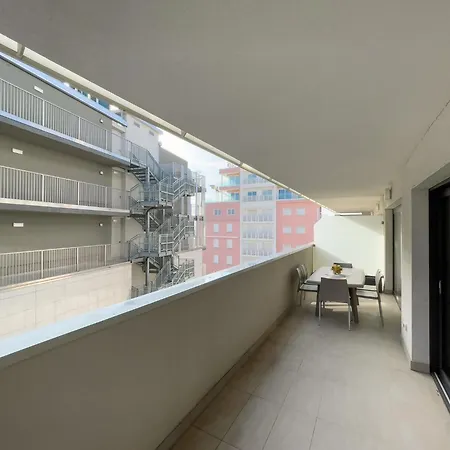 Apartment Stylish Flat In A Wonderful Location *